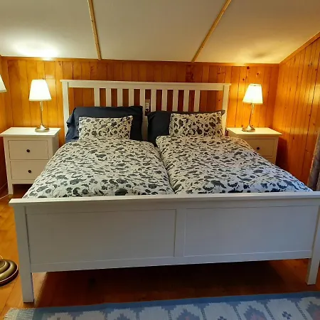 Chalet Am Fels Apartamento Innertkirchen